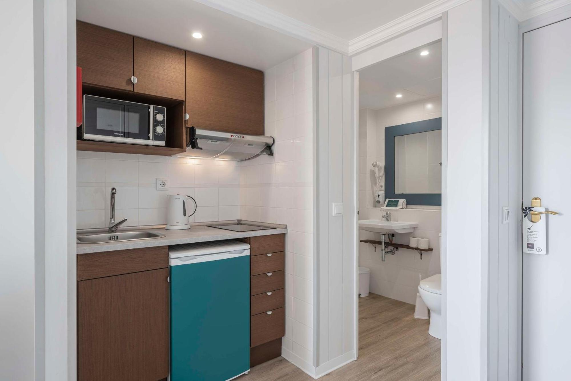 Dorisol Mimosa Studio Hotel Funchal Dış mekan fotoğraf
