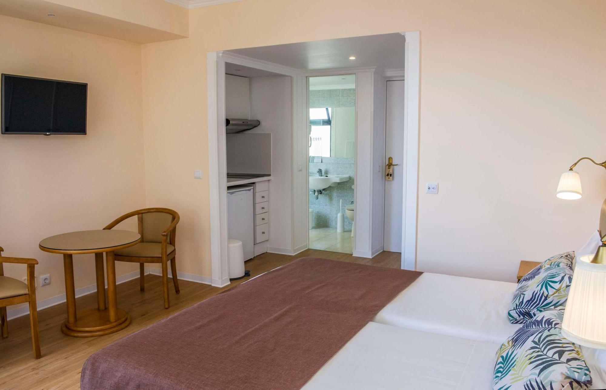 Dorisol Mimosa Studio Hotel Funchal Dış mekan fotoğraf