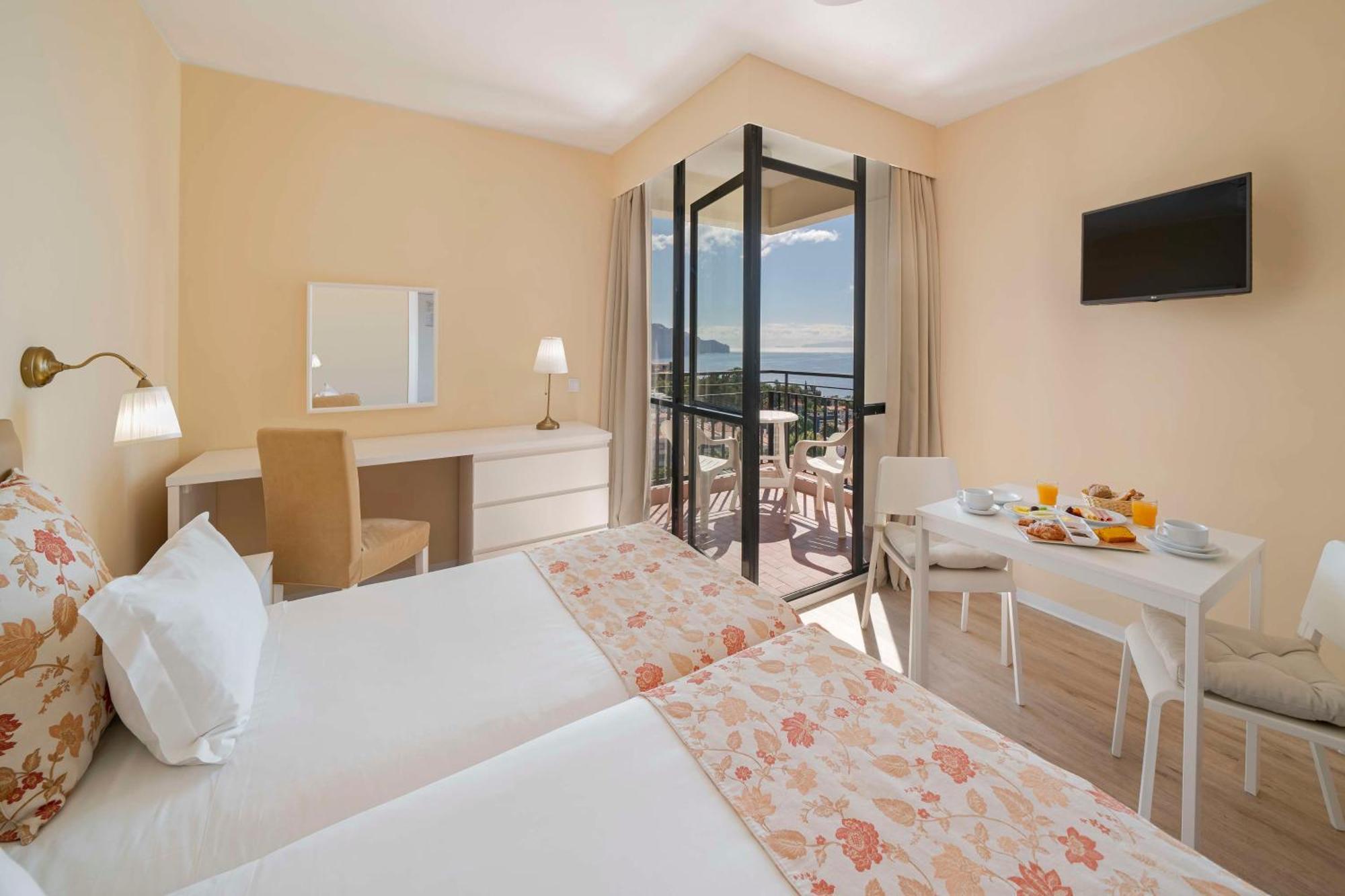 Dorisol Mimosa Studio Hotel Funchal Dış mekan fotoğraf