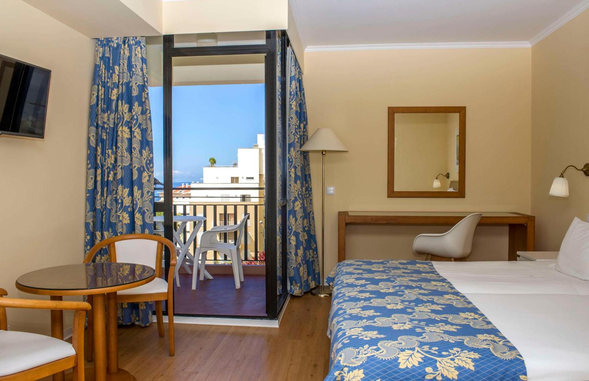 Dorisol Mimosa Studio Hotel Funchal Dış mekan fotoğraf