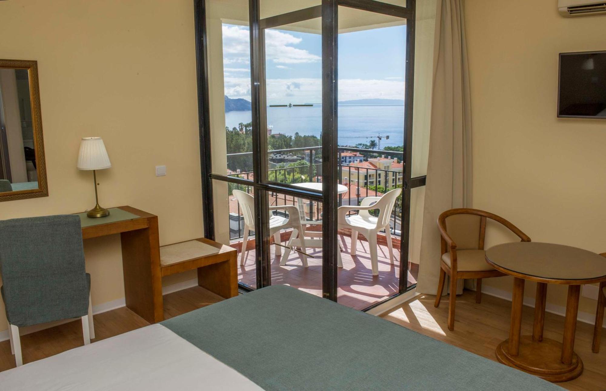 Dorisol Mimosa Studio Hotel Funchal Dış mekan fotoğraf